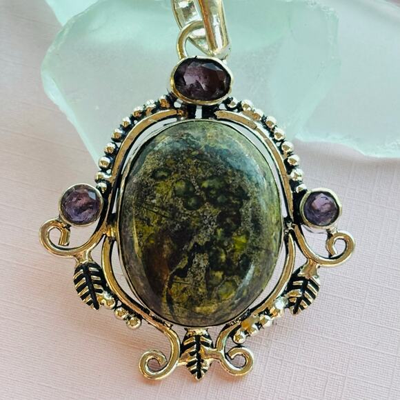 Hand Crafted Jewelry - 925 Sterling Dragon Blood Stone & Amethyst Pendant